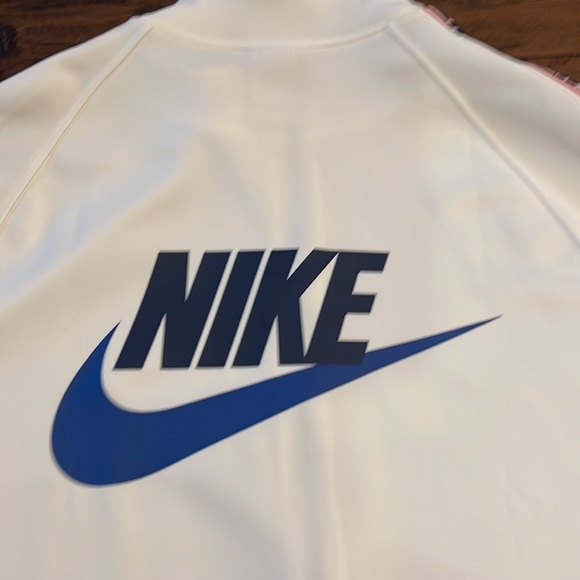 Nike Men's Taped Retro Track Full Zip Jacket White Large AJ2681 133 NEW W Tags - Picture 9 of 9